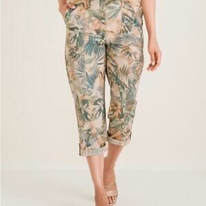 Chico's Women Tropical Print Cargo Crop Pants Sz 2 12 Stretch Resort Vaca Travel